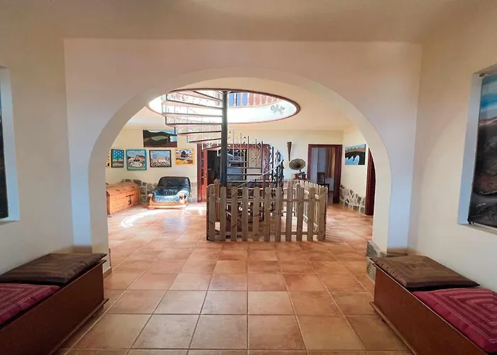 Preciosa Casa Cristian Y Maria Con Piscina Privada